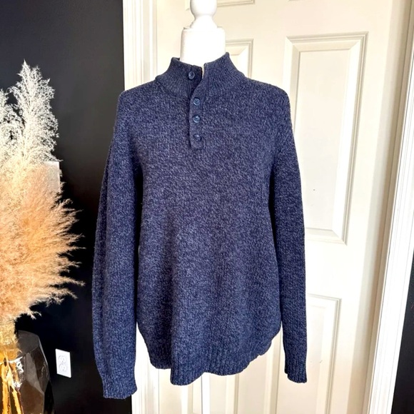 L.L. Bean Other - L.L.Bean Men's Classic Ragg Wool Sweater
Size XL 
Navy